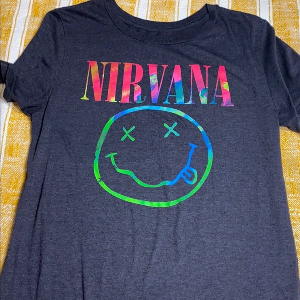 Nirvana tee